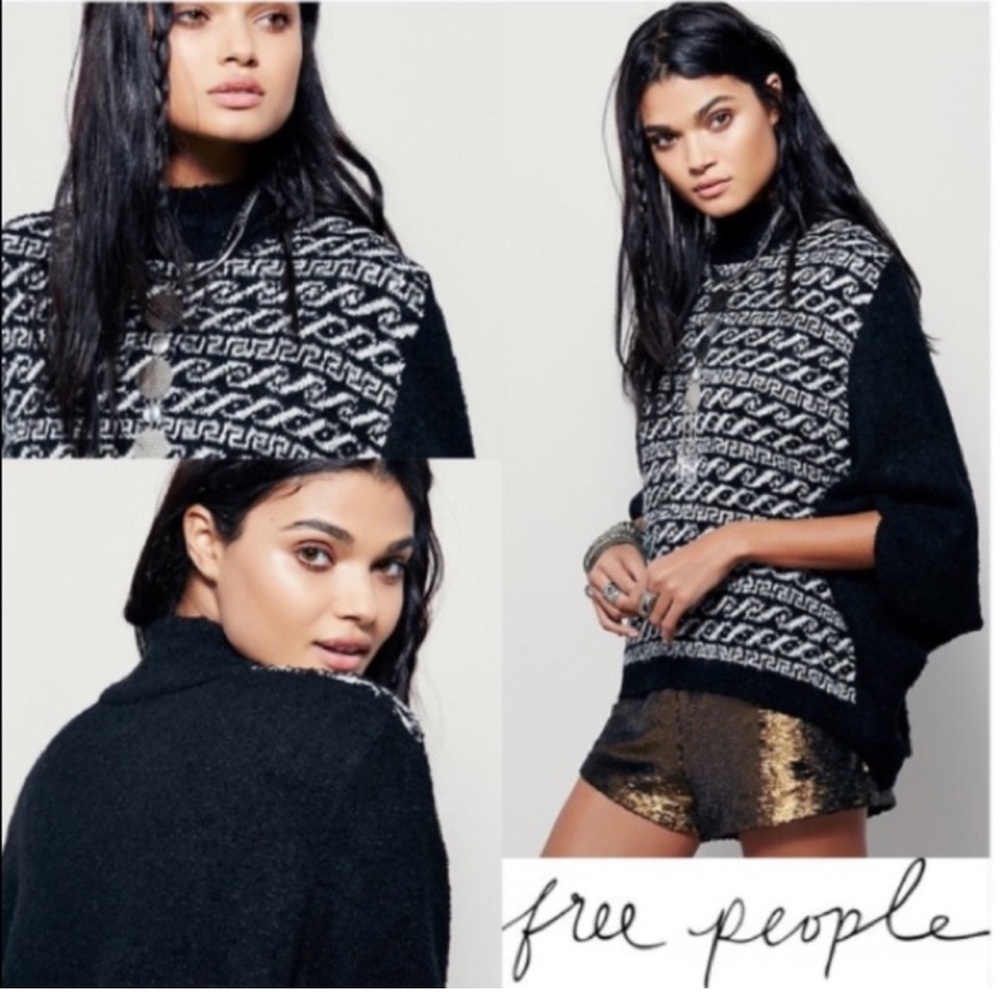 Free People Black and White Oversized Cotton Blend Sweater Poncho size XS